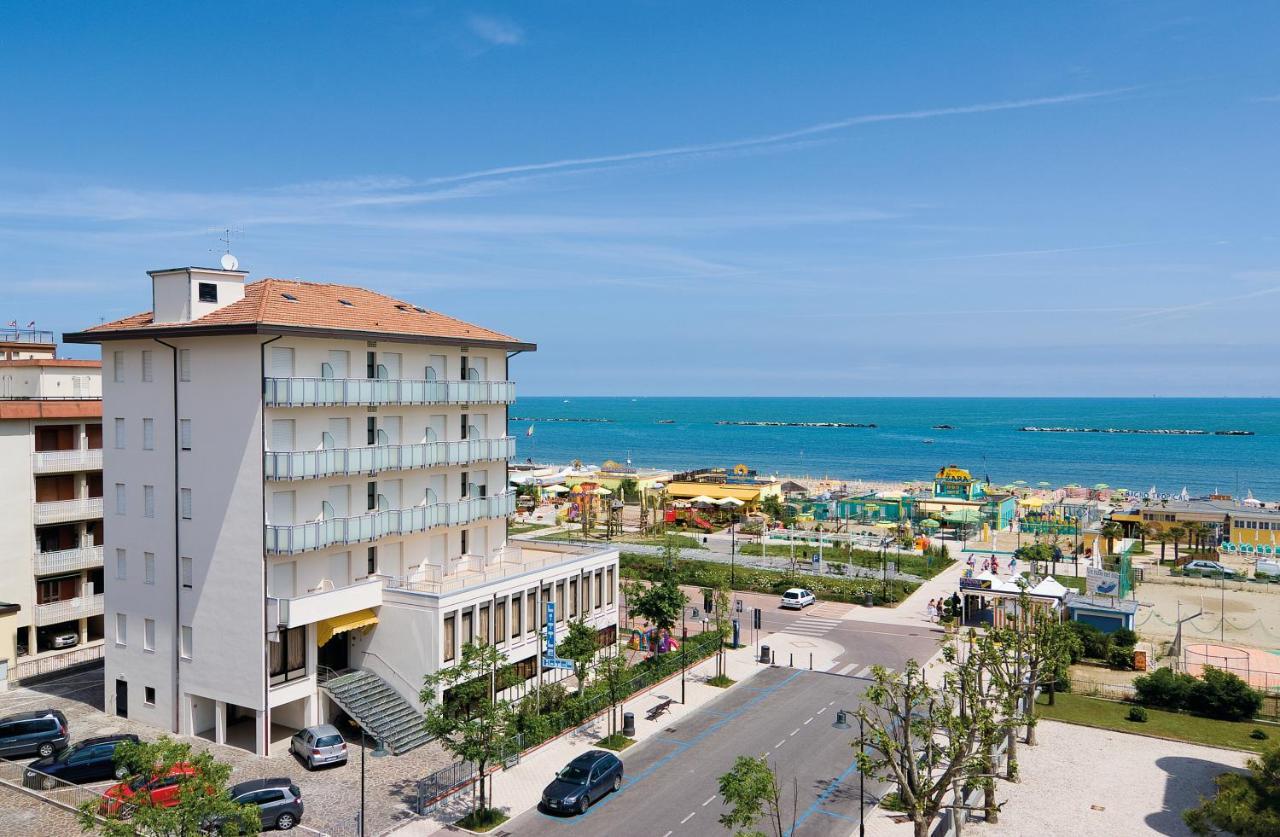 Little Hotel Cesenatico Kültér fotó